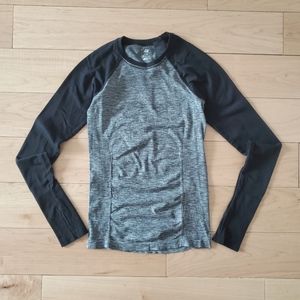 H&M Sport Long Sleeve Workout Top
